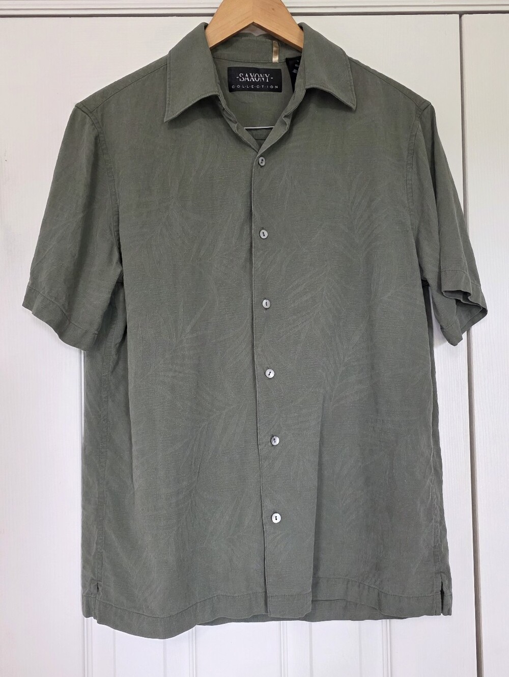 Saxony Collection Men's Short-Sleeve Silk Button-Up Shirt - Olive Green